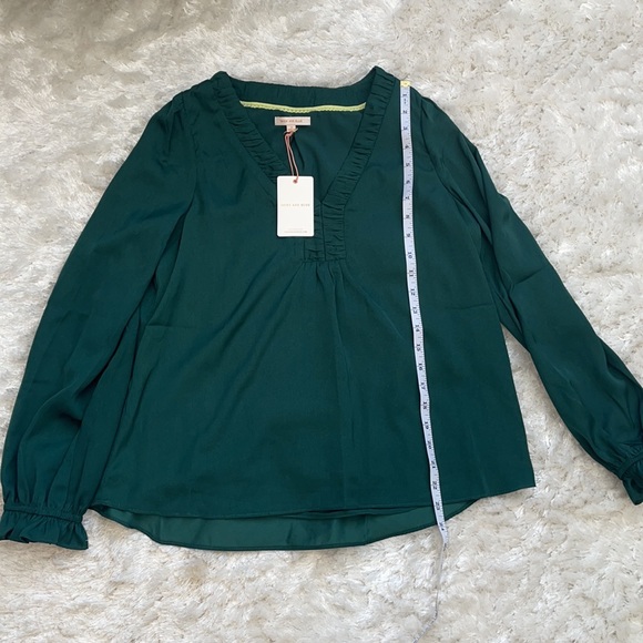 Skies are Blue Green Blouse - Picture 4 of 5